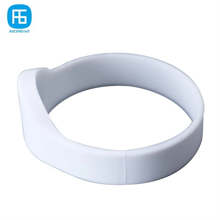 Silicone rfid wristband